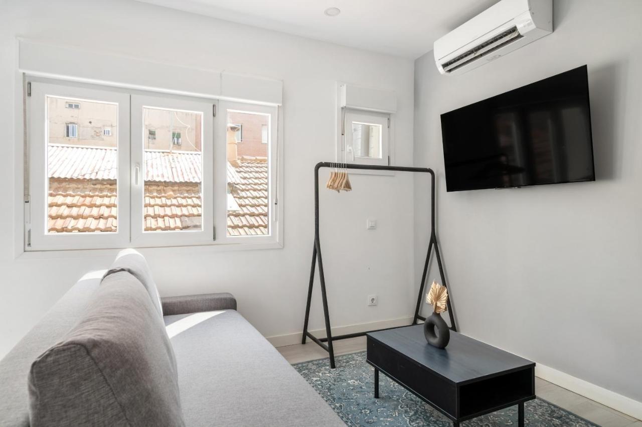 Apartamentos Reformados En Madrid Rio Exterior foto